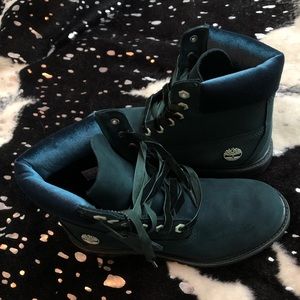 NEW W/ BOX Teal Velvet Timberlands